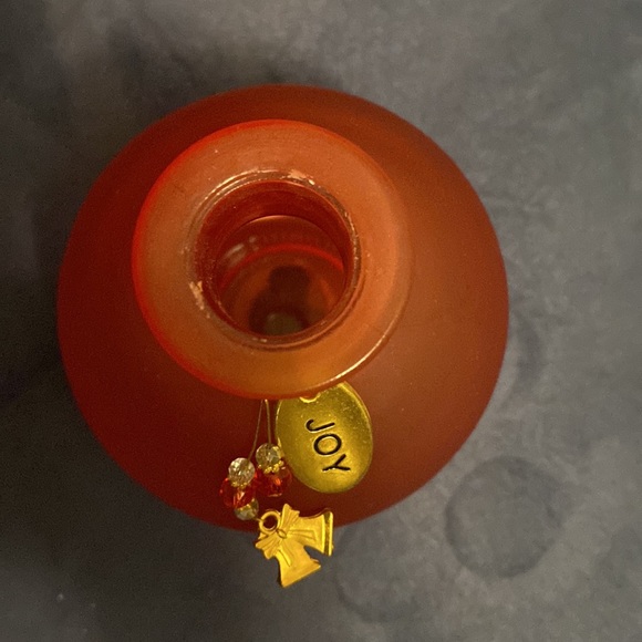 red diffuser jar - Picture 3 of 3